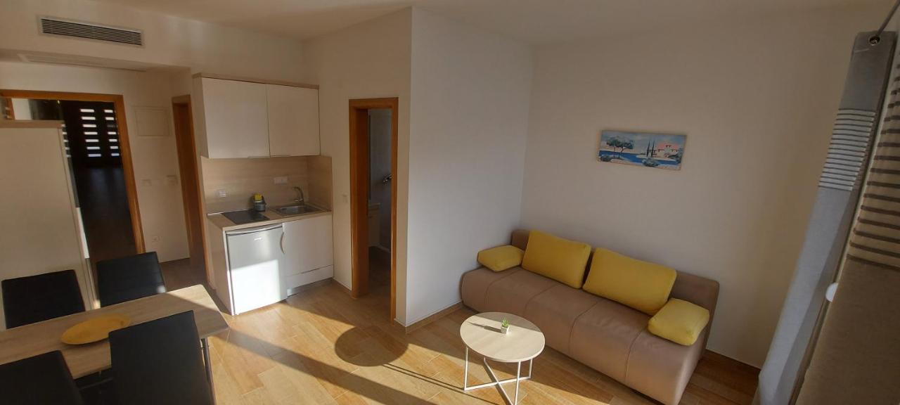 Apartmani Barka Неум Экстерьер фото