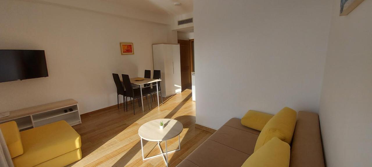 Apartmani Barka Неум Экстерьер фото