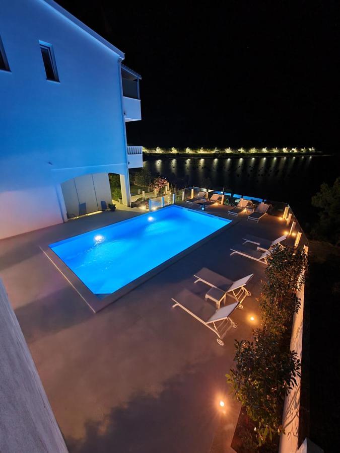 Apartmani Barka Неум Экстерьер фото